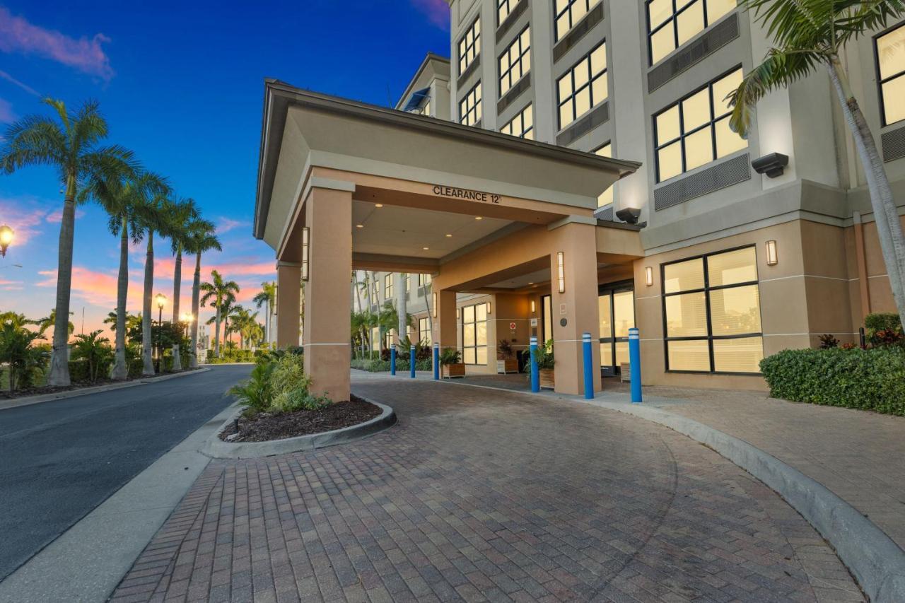 Four Points By Sheraton Punta Gorda Harborside Extérieur photo