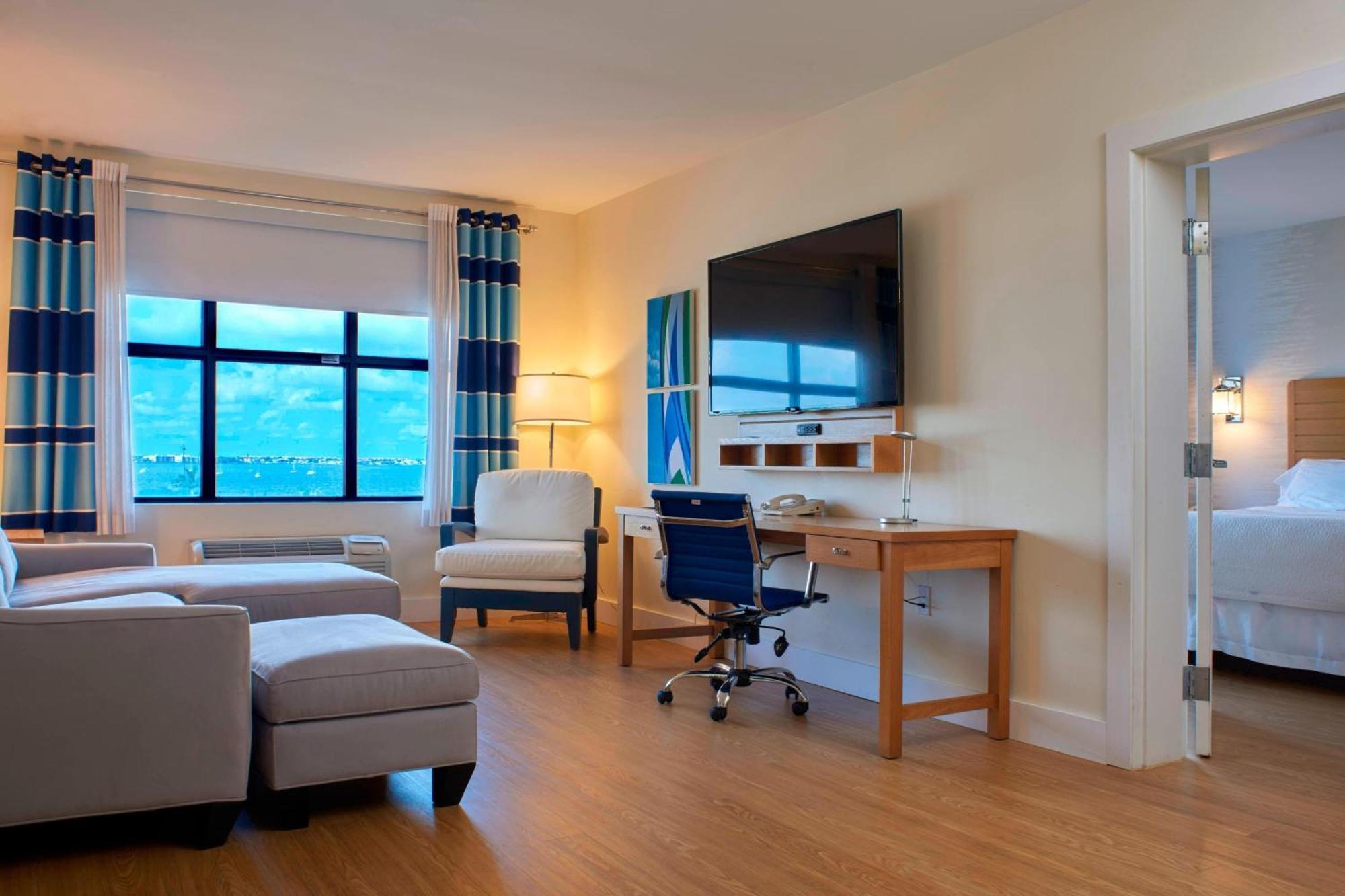 Four Points By Sheraton Punta Gorda Harborside Extérieur photo