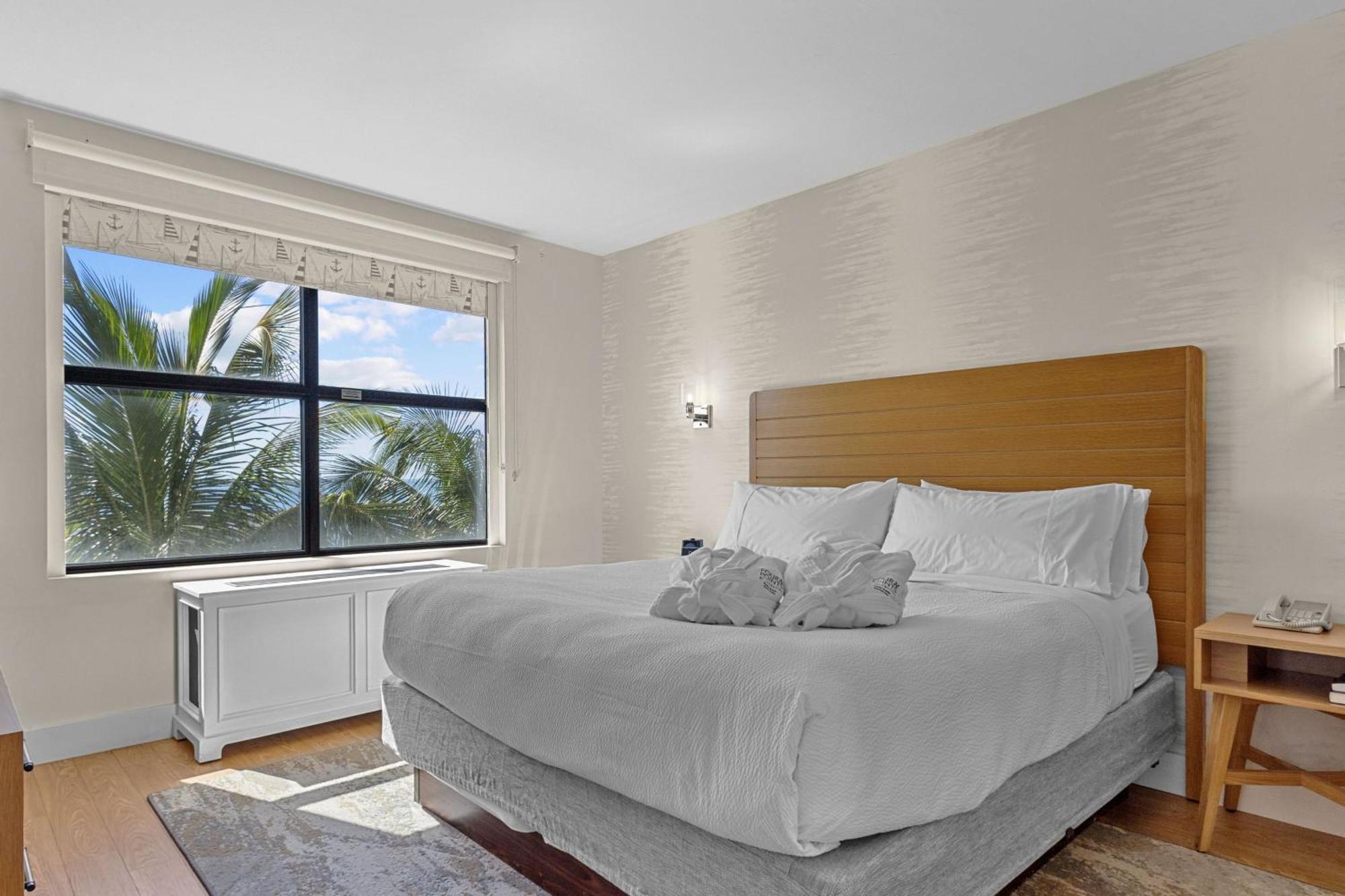 Four Points By Sheraton Punta Gorda Harborside Extérieur photo