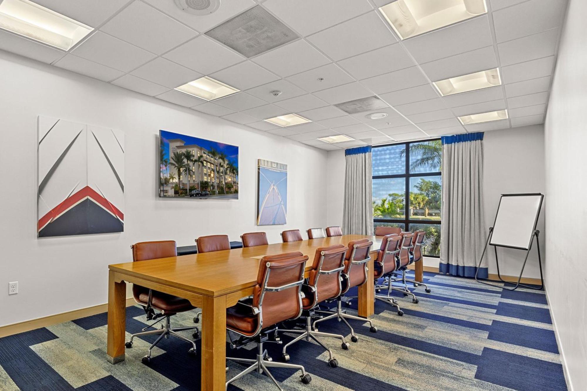 Four Points By Sheraton Punta Gorda Harborside Extérieur photo
