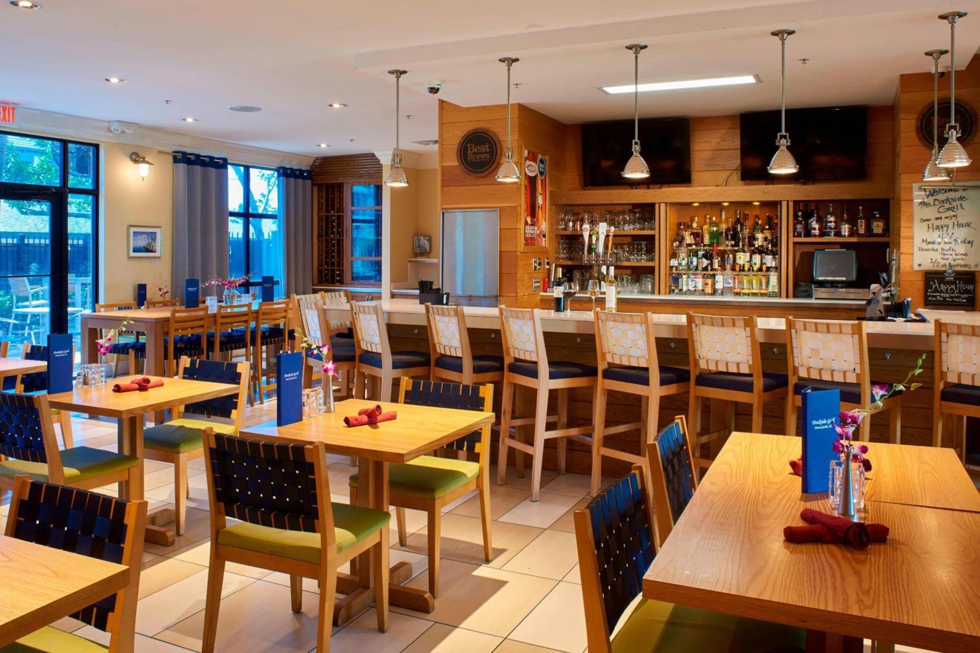 Four Points By Sheraton Punta Gorda Harborside Extérieur photo