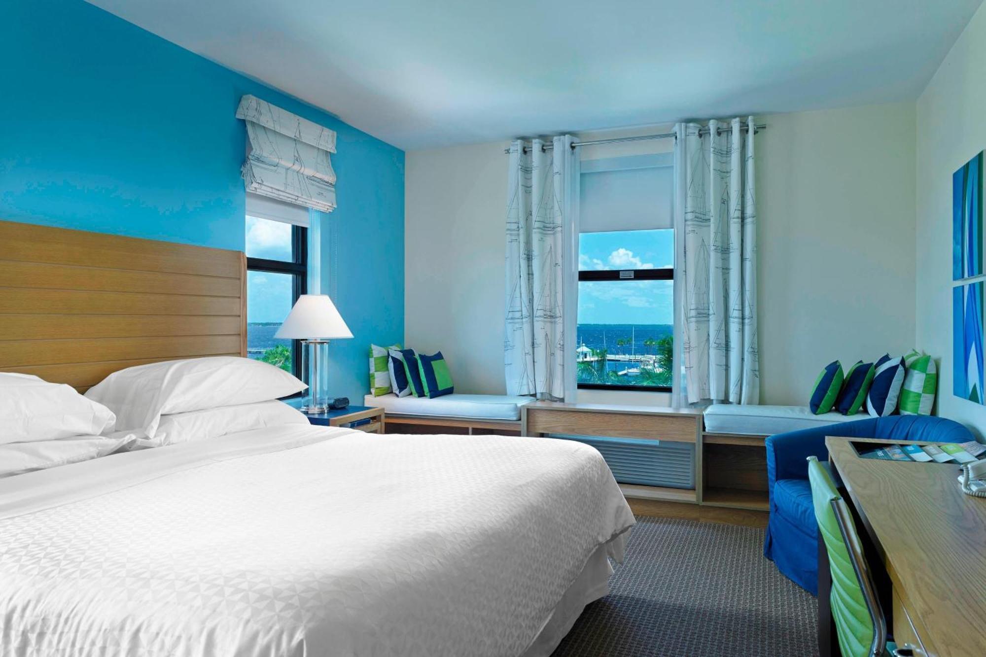Four Points By Sheraton Punta Gorda Harborside Extérieur photo